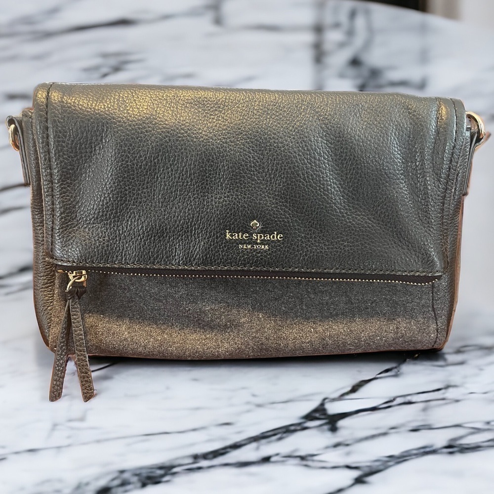 Kate Spade Leather and Wool Crossbody/Clutch Purse in Excellent used condition